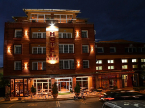 Garni Hotel Garson Lux