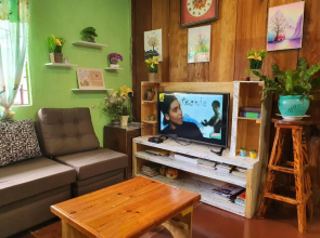 Adelle's Transient, spacious 3-bedroom homestay