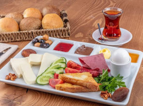 Отель Gokotta Suite