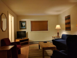 Alexander's Lodge