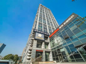 Holiday Inn Athena Hefei(雅典娜假日酒店（天鹅湖银泰店）)