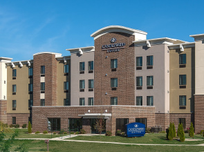Candlewood Suites Bloomington by IHG