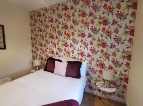 Sensational Stay Serviced Accommodation Aberdeen 4 Bedroom Apt - Bedford Avenue