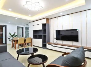 Xuan La Apartment