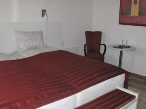 Riviéra Rooms Vendégszobák
