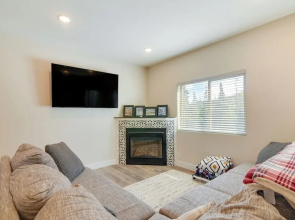Brian Head Retreat w/ Deck, Shuttle to Ski Slopes!