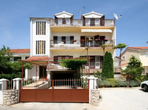 Apartment Petra