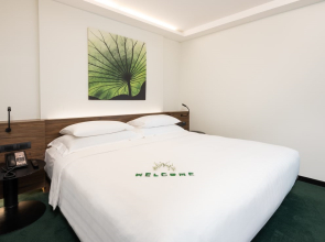 Maitria Mode Sukhumvit 15 Bangkok