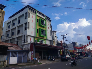 Capital O 93589 Hotel Wongso Syariah