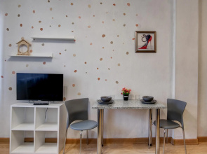 Apartamenty na prospekte Obvodnyj kanal 76