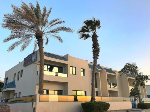 Al Corniche Hotel Villa Alisa