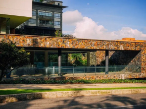 Energy Living by Nomad Guru