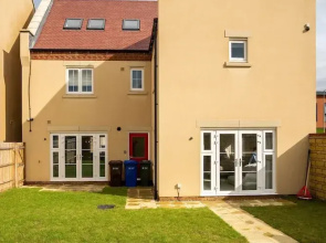 Six Bedroom New-build Detached House In Bicester
