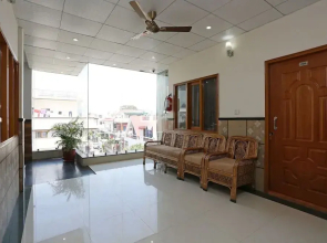 OYO 9162 Shobha Palace Guest House