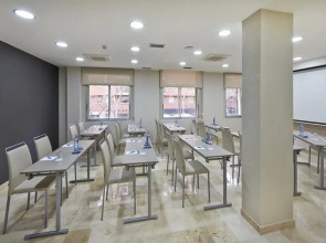 NH Barcelona Les Corts