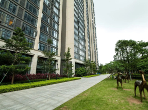 Chimelong LOVE Theme Apartment