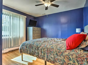 Vibrant Teaneck Home ~ 12 Mi to Manhattan!