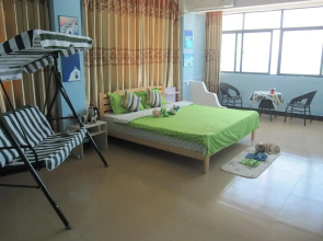 Sanya Cloud Land Hostel