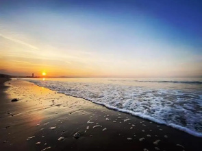 No10 Luxe Living Guest House-Sleeps 6-Private Parking-Free WIFI-Beach-City
