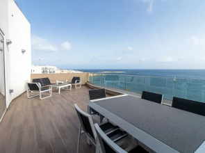 Stunning sea Views From a Gorgeous Penthouse