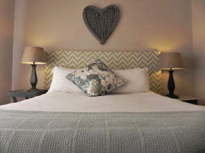 Franschhoek Farm Cottages Royal Gala Cottage
