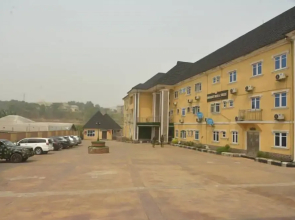 Dorakings Hotel