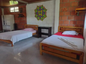 Ariantiy Hostal
