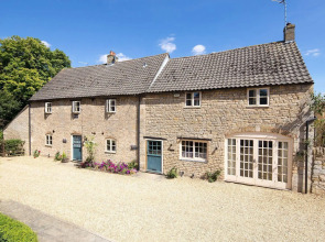 River Nene Cottages