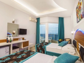 Kleopatra Ada Beach Hotel