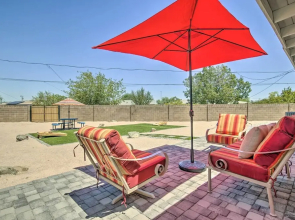 Tempe Retreat w/ Spacious Yard ~ 1 Mi to Asu!
