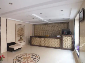 Hong Ying Fashion Hotel(通化鸿颖时尚宾馆)