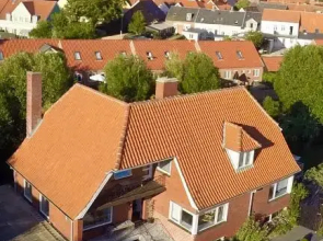 Selvbetjent lejlighed i centrum ved åen