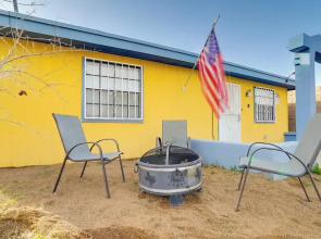 Central El Paso Home w/ Fire Pit!