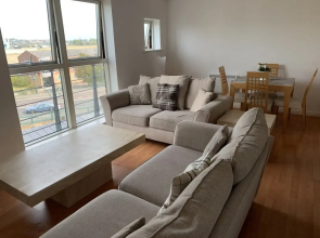 Impeccable 2-bed Apartment in Gateshead