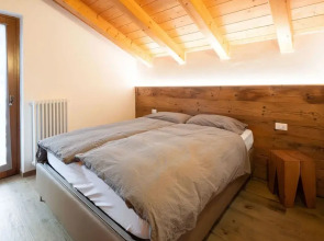 Apartment in Celledizzo Near Ski Lift