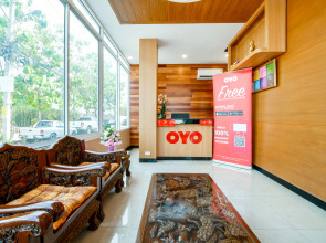 OYO 458 Nakorn Siam Boutique