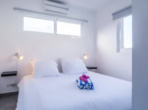 Best Value in Curacao! 2BR Apt W/ Pool & Tropical Garden