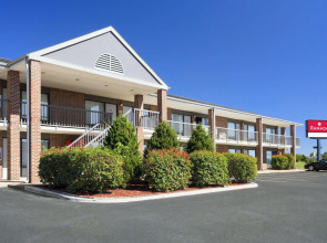 Ramada by Wyndham Batesville