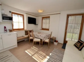 Aurturist Appartement 107