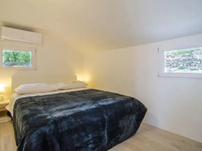 Holiday Home Bliss - Holiday Home With Outdoor Pool and Sea View ST ID Direct Booker 6413