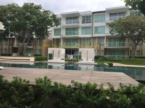 Luxury Beachfront Condo Hua Hin