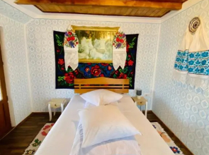 Floare de Maramures 1