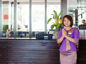 All Seasons Naiharn Phuket