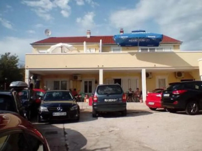 Apartments Lacmanovic