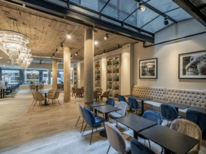 Efe Hotel & Cowork