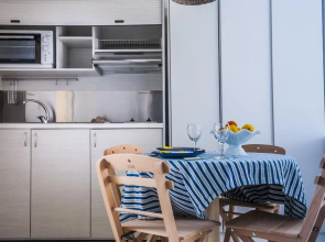 Epsilon Hotel Apartments