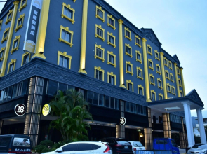 Luxury Hotel