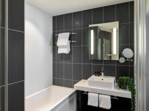 Cove - Centrum, Passage