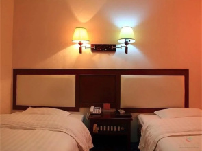 Sweet And Happy Theme Hotel