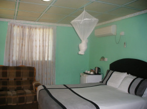 Gloria's Bed and Breakfast